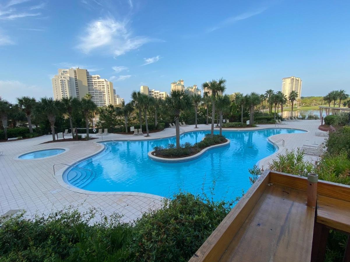 Ocean View Luxurious Condo-Best Location + Balcony Destin Exterior foto